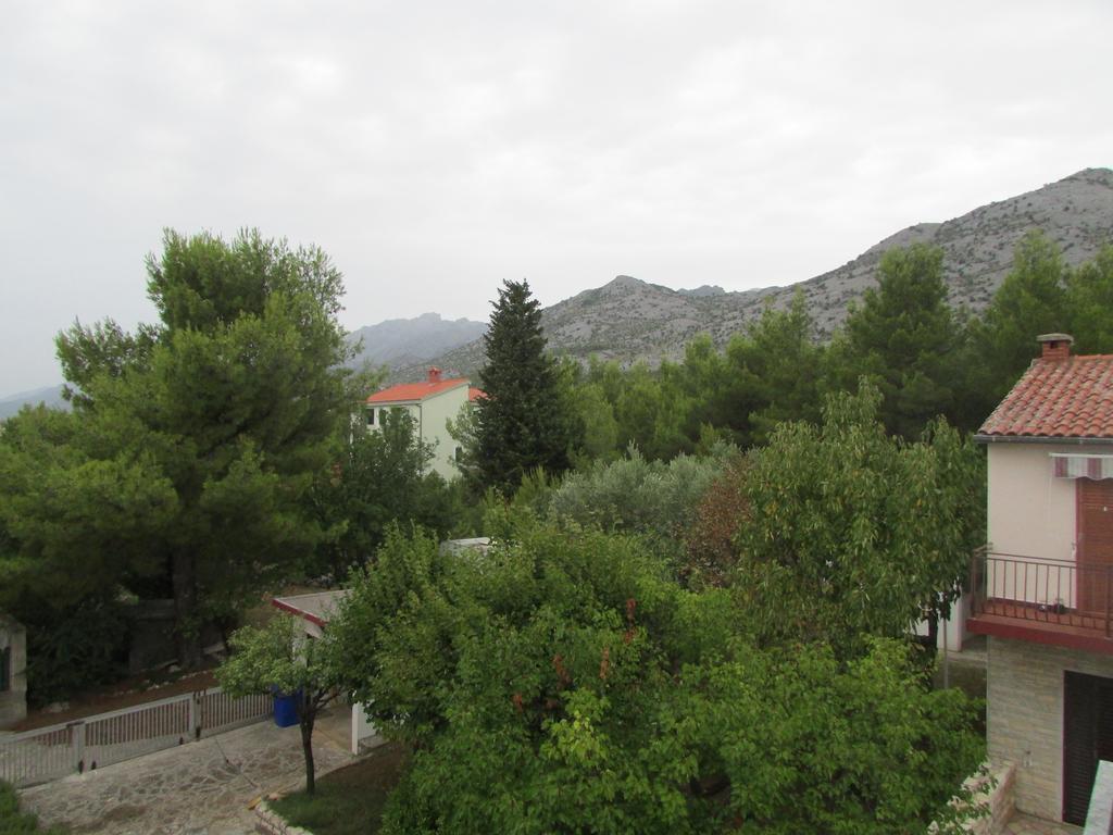 Apartmani I Sobe Grga Starigrad Paklenica Phòng bức ảnh
