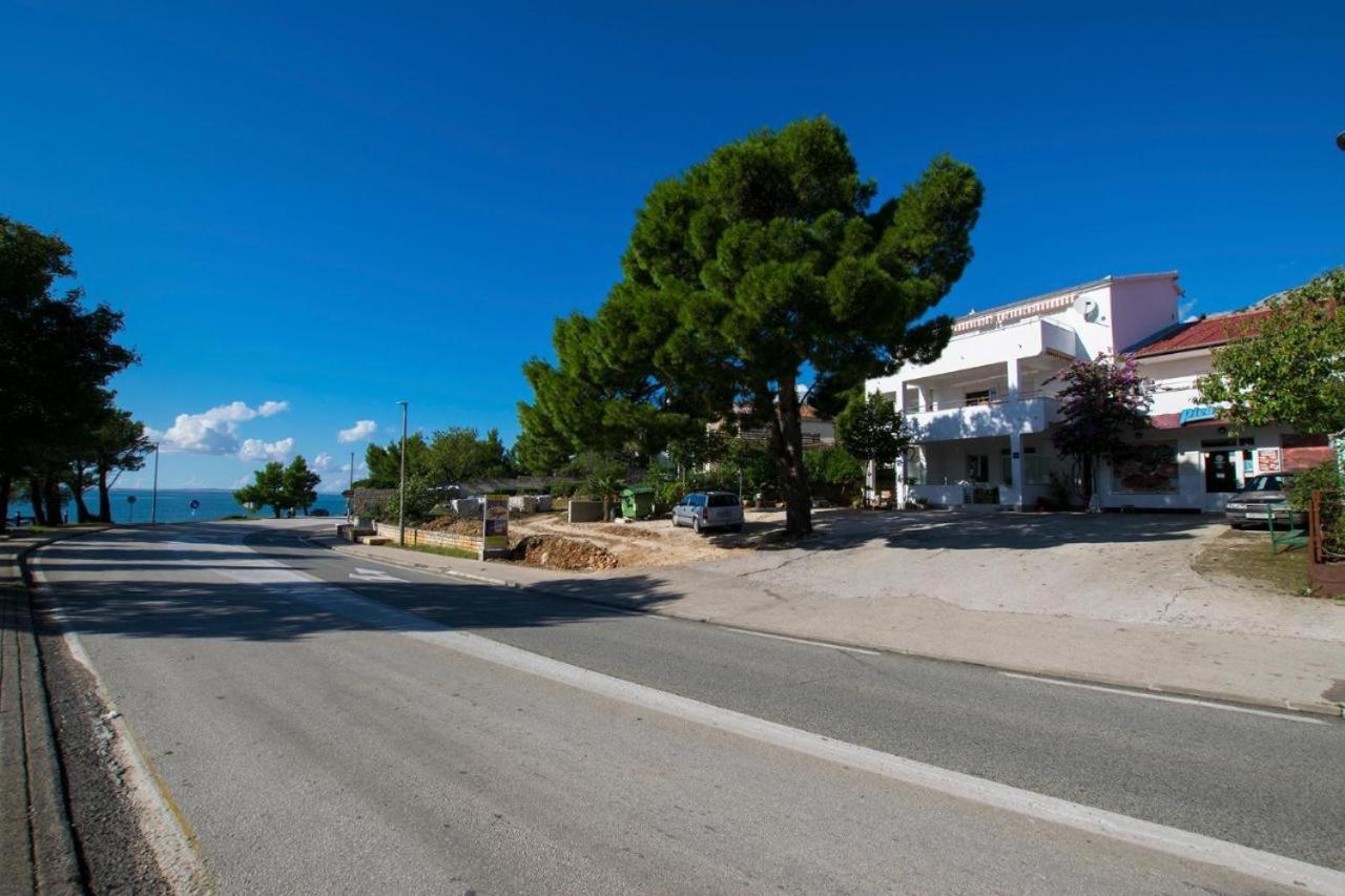 Apartmani I Sobe Grga Starigrad Paklenica Ngoại thất bức ảnh