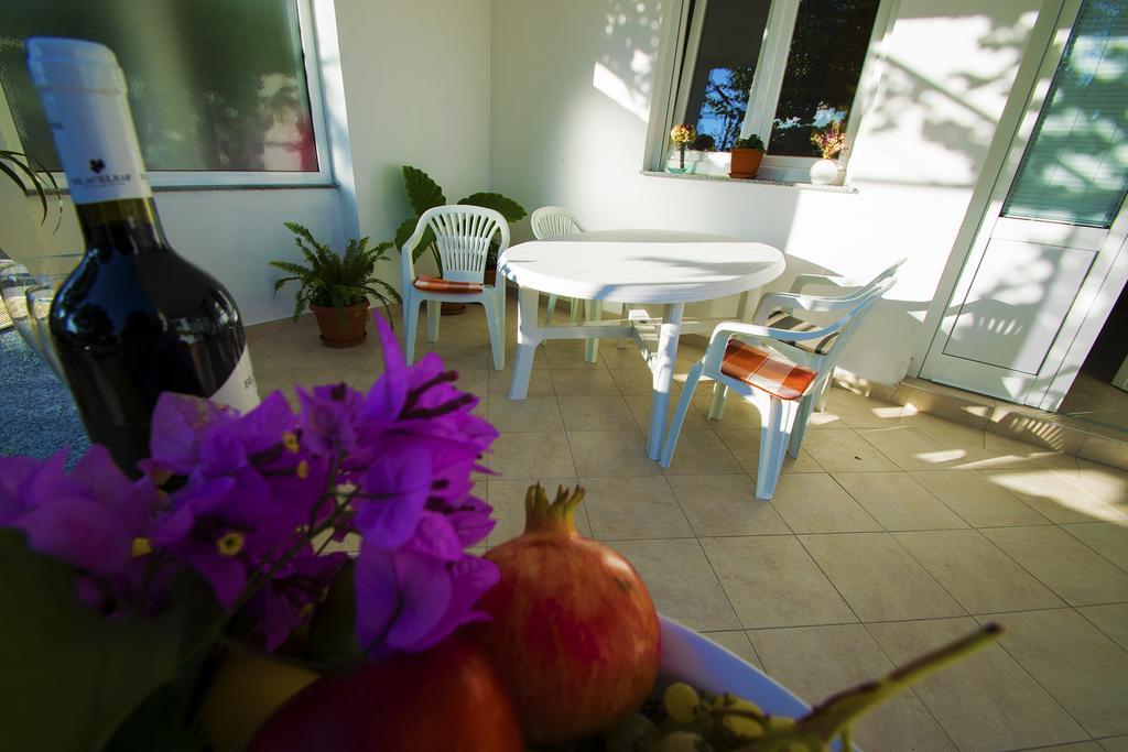 Apartmani I Sobe Grga Starigrad Paklenica Ngoại thất bức ảnh