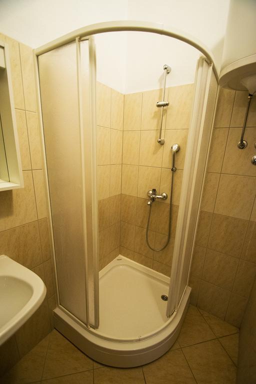 Apartmani I Sobe Grga Starigrad Paklenica Ngoại thất bức ảnh