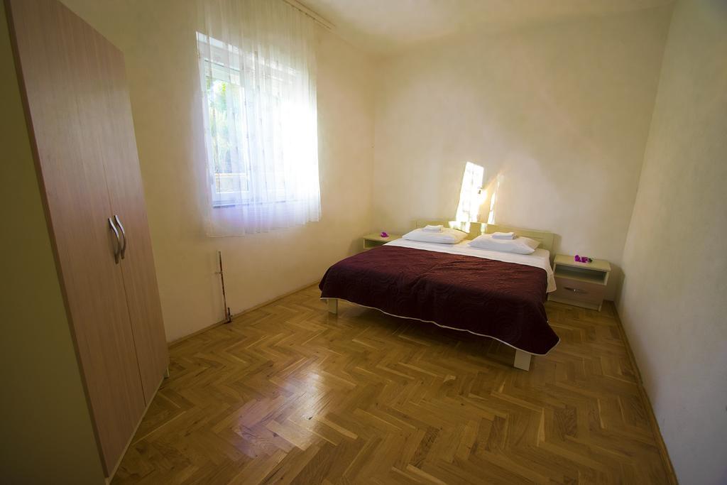 Apartmani I Sobe Grga Starigrad Paklenica Ngoại thất bức ảnh